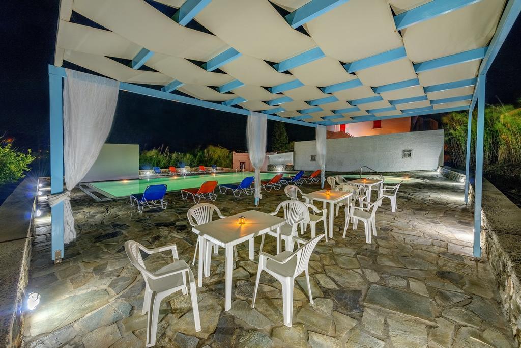 Hotel Smaragdi Apartments Vissa Eksteriør bilde