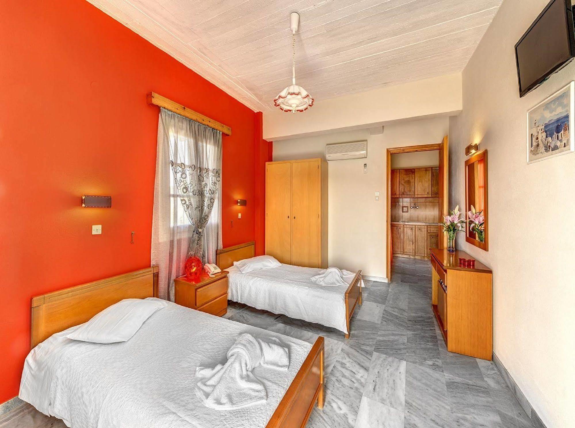 Hotel Smaragdi Apartments Vissa Eksteriør bilde