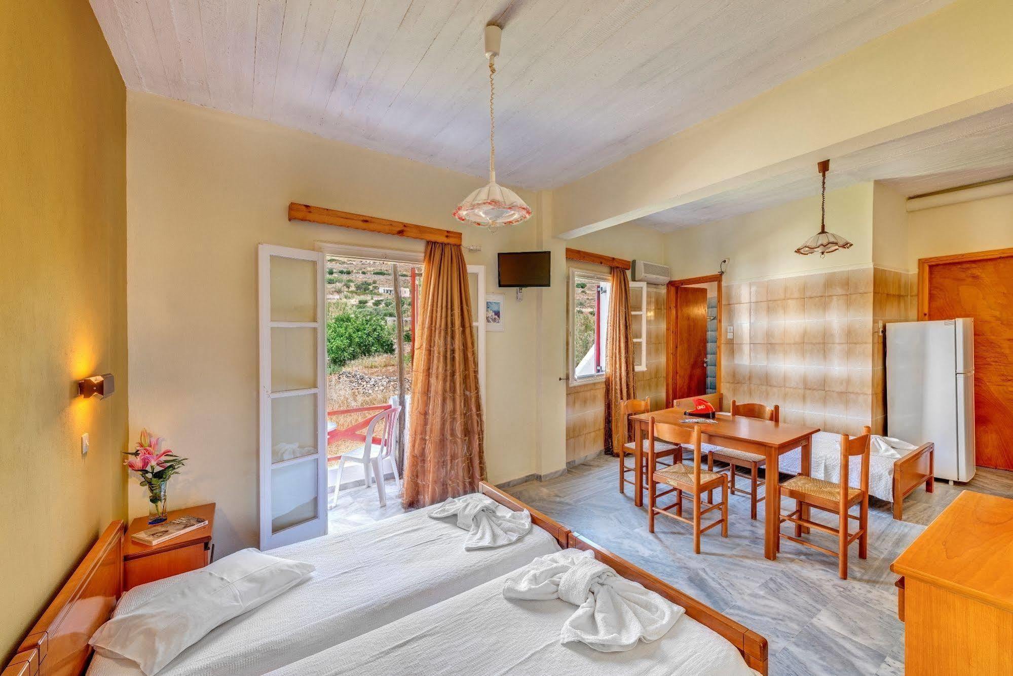 Hotel Smaragdi Apartments Vissa Eksteriør bilde