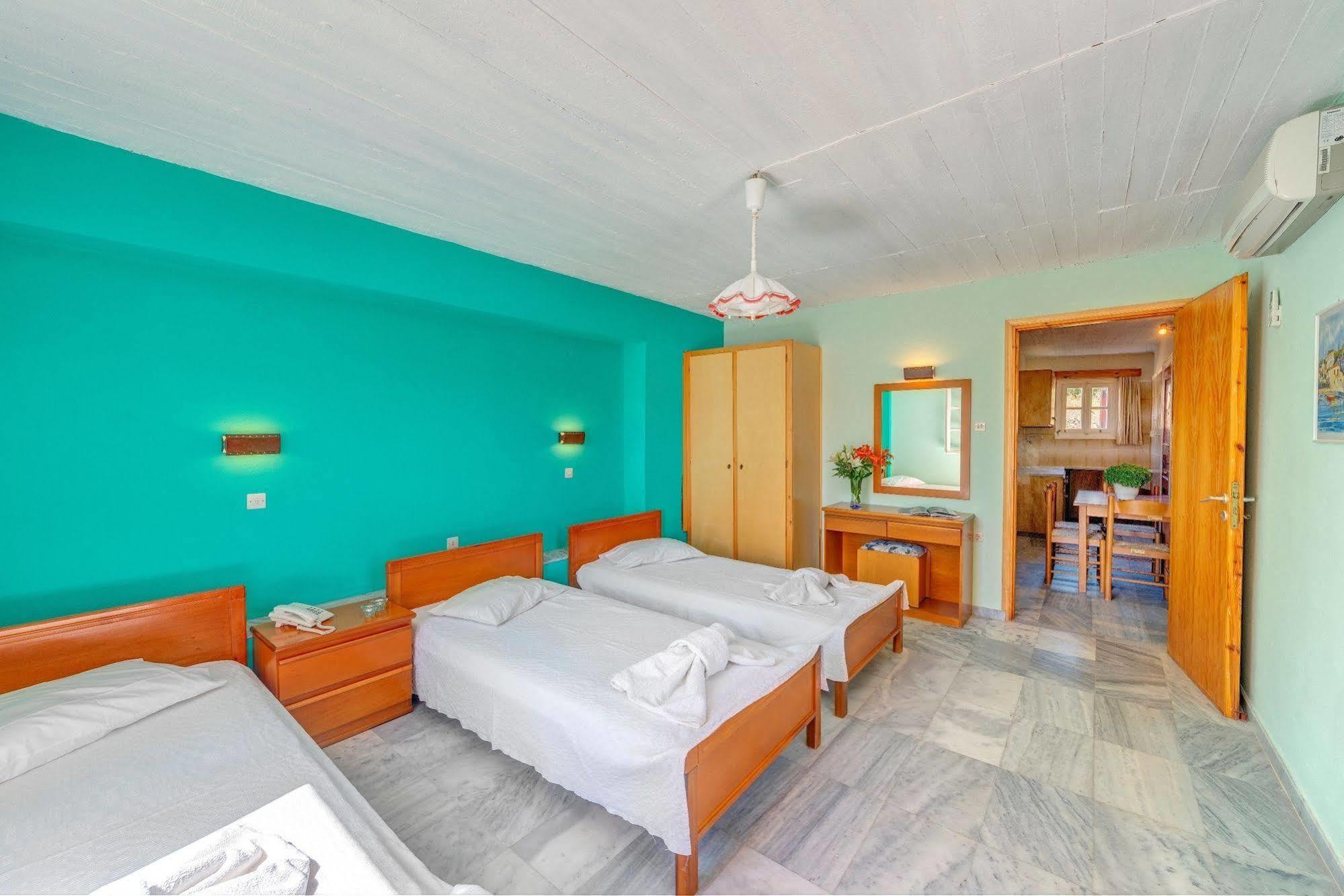 Hotel Smaragdi Apartments Vissa Eksteriør bilde